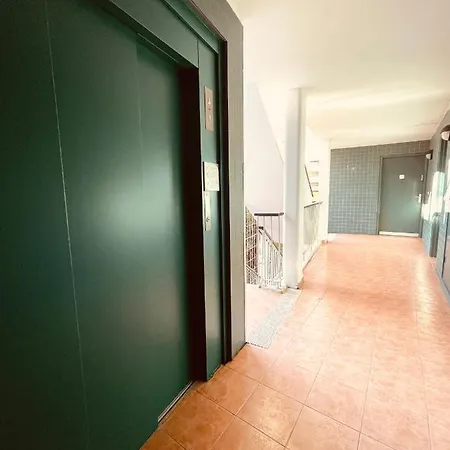 Au Port D Apartment