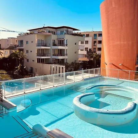 Apartment Au Port D Antibes